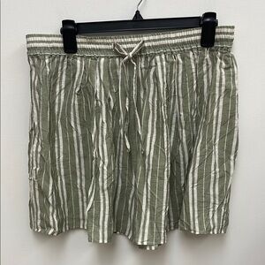 BCBGeneration Green and White Striped Shorts